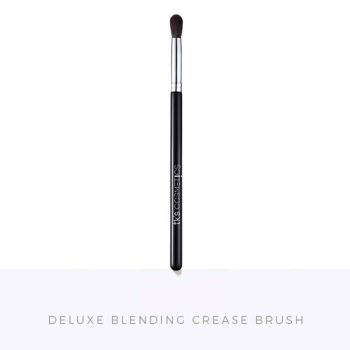 TK's Deluxe Blending Crease Brush - TK's Cosmetics 